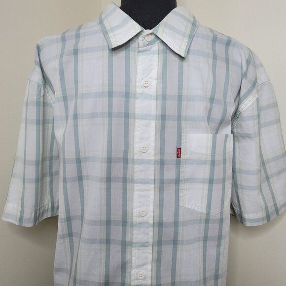 Levi's Men's Classic 1 Pocket Regular Fit Short Sleeve Shirt - Picture 4 of 4